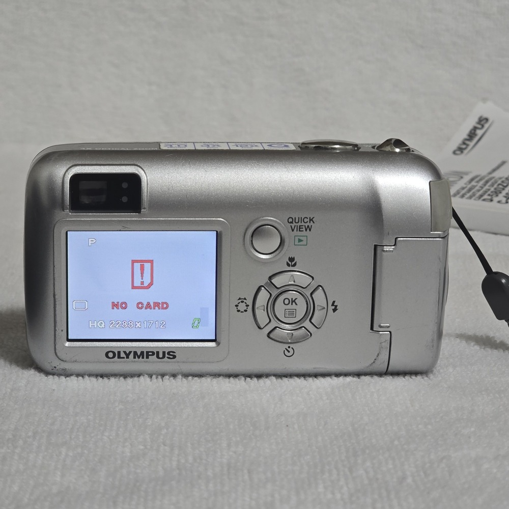 Olympus CAMEDIA D-580 Zoom 4.0MP‎ Digital Camera Tested Needs XD Card - Picture 3 of 14